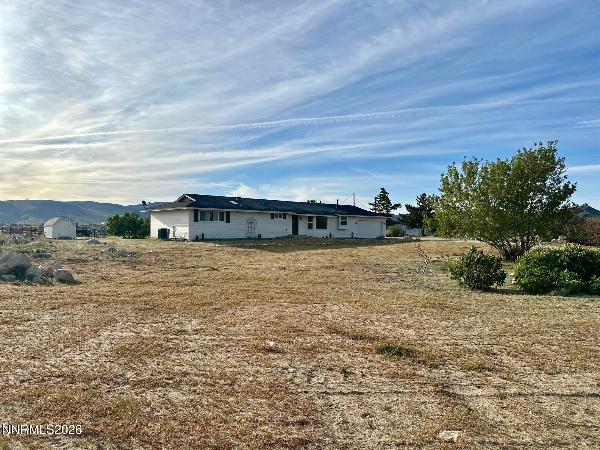110 Quarterhorse Circle Reno, NV 89508 - Photo 4 of 34 IMG_2750