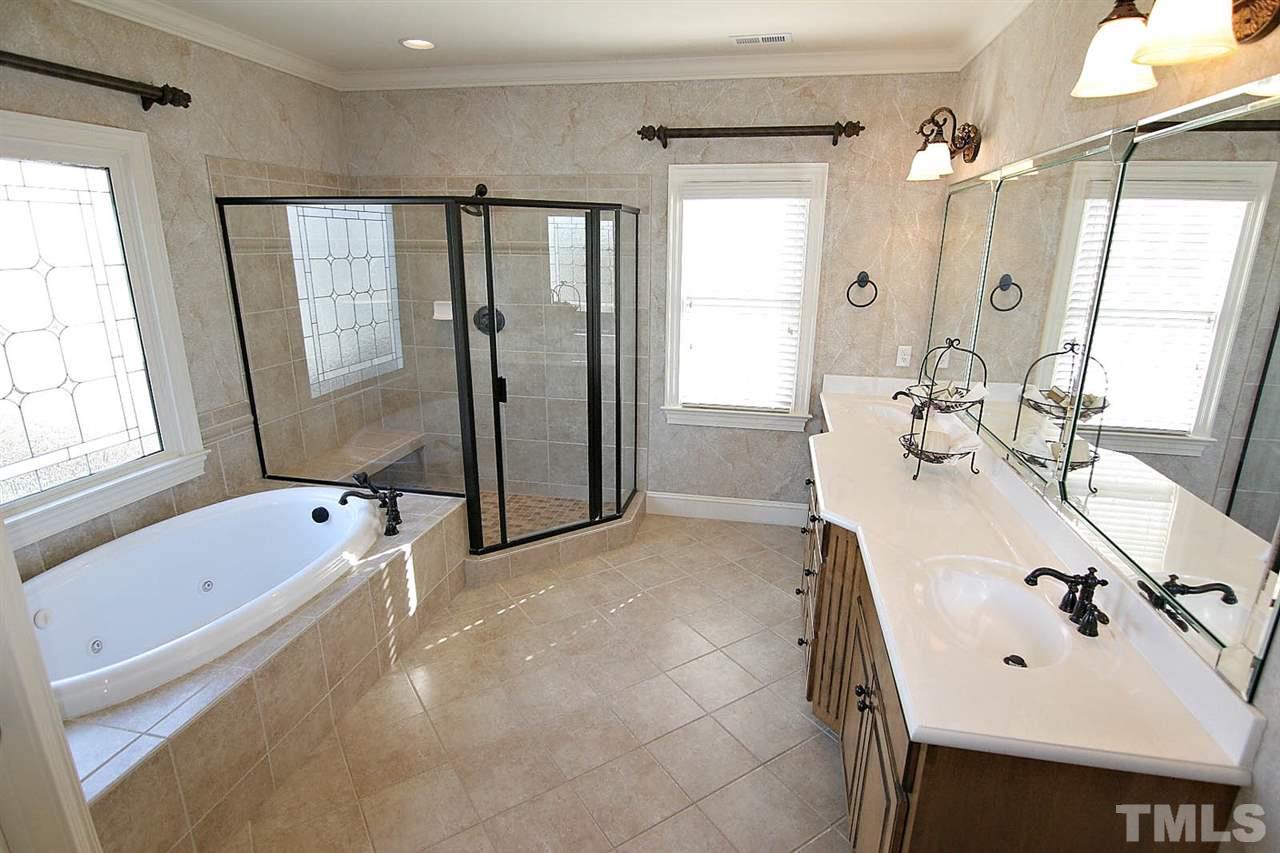 10639 Bedfordtown Drive Raleigh, NC 27614 - Photo 14 of 25 Gallery Image 14