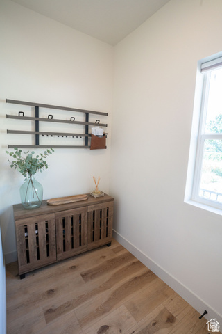 211 North 650 East Springville, UT 84663 - Photo 15 of 58 Mudroom