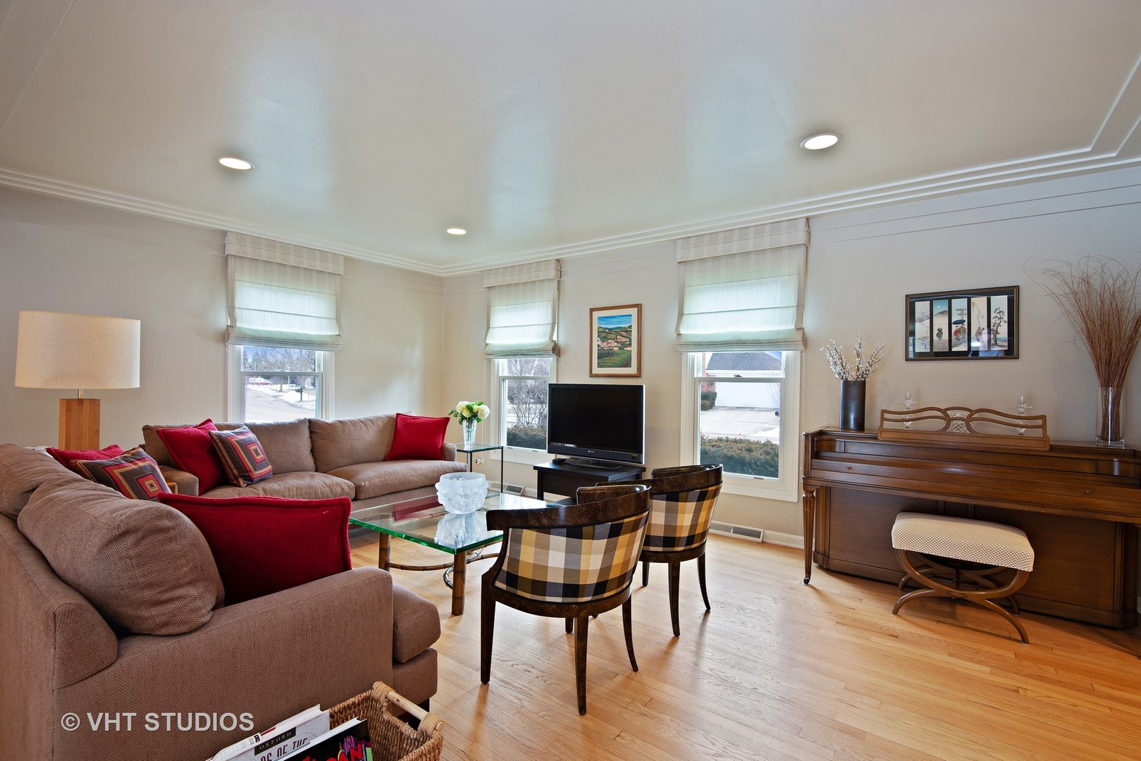 2850 Farmington Road Northbrook, IL 60062 - Photo 2 of 21