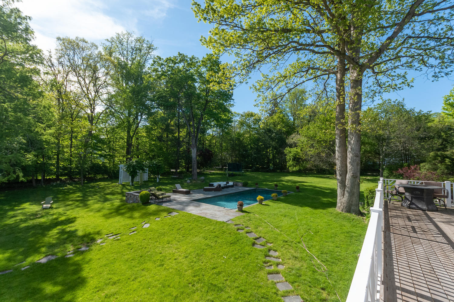 228 Ponus Ridge Road New Canaan, CT 06840 - Photo 44 of 47 a view of a park