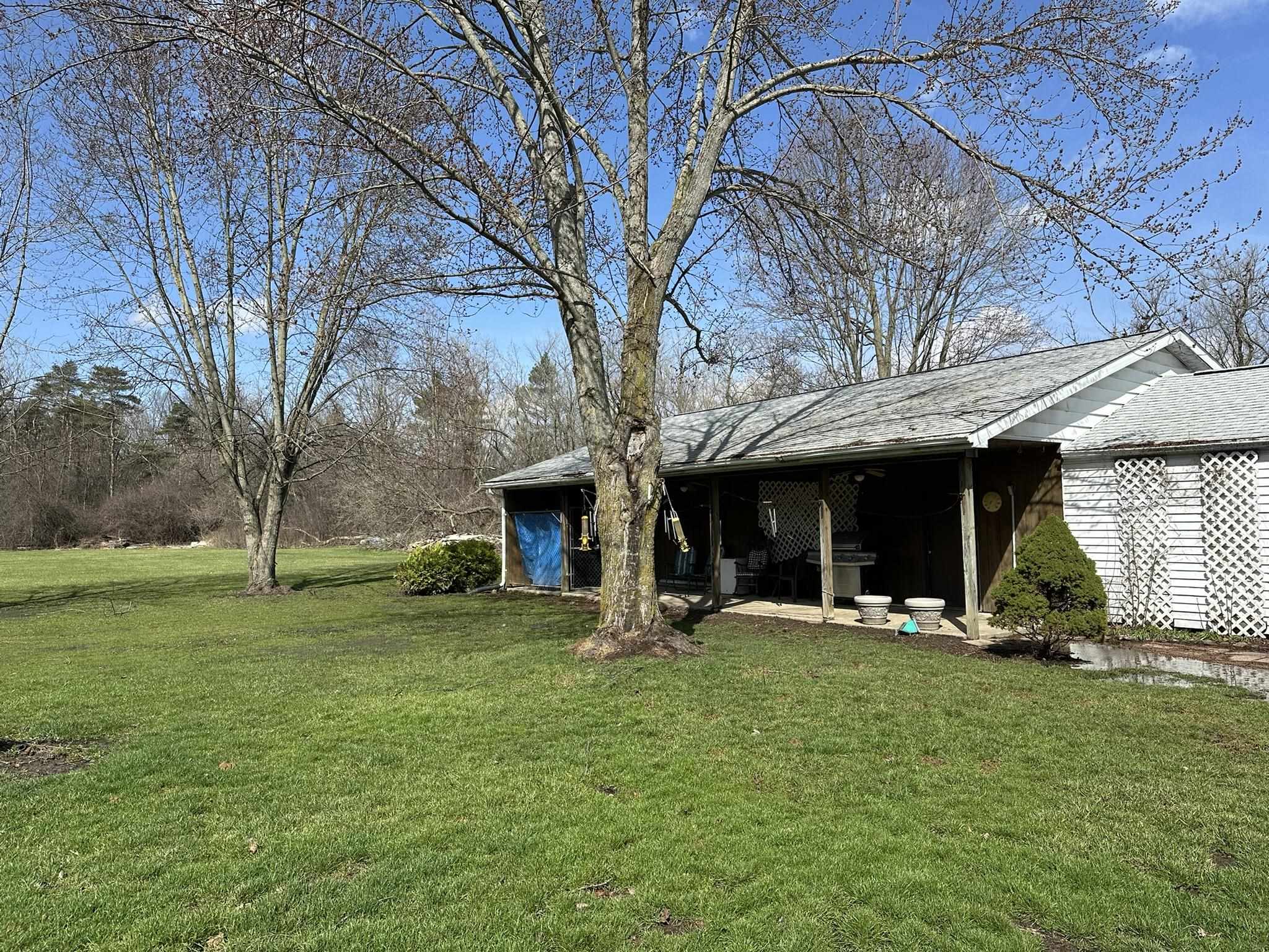 10129 North Clio Road Clio, MI 48420 - Photo 12 of 16 50170420-53b09f12-70ca-420e-bba9-123f0f1c1e50.JPG