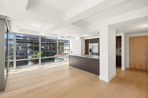 $825,000 | 7131 East Rancho Vista Drive, Unit 6001, Scottsdale, AZ 85251