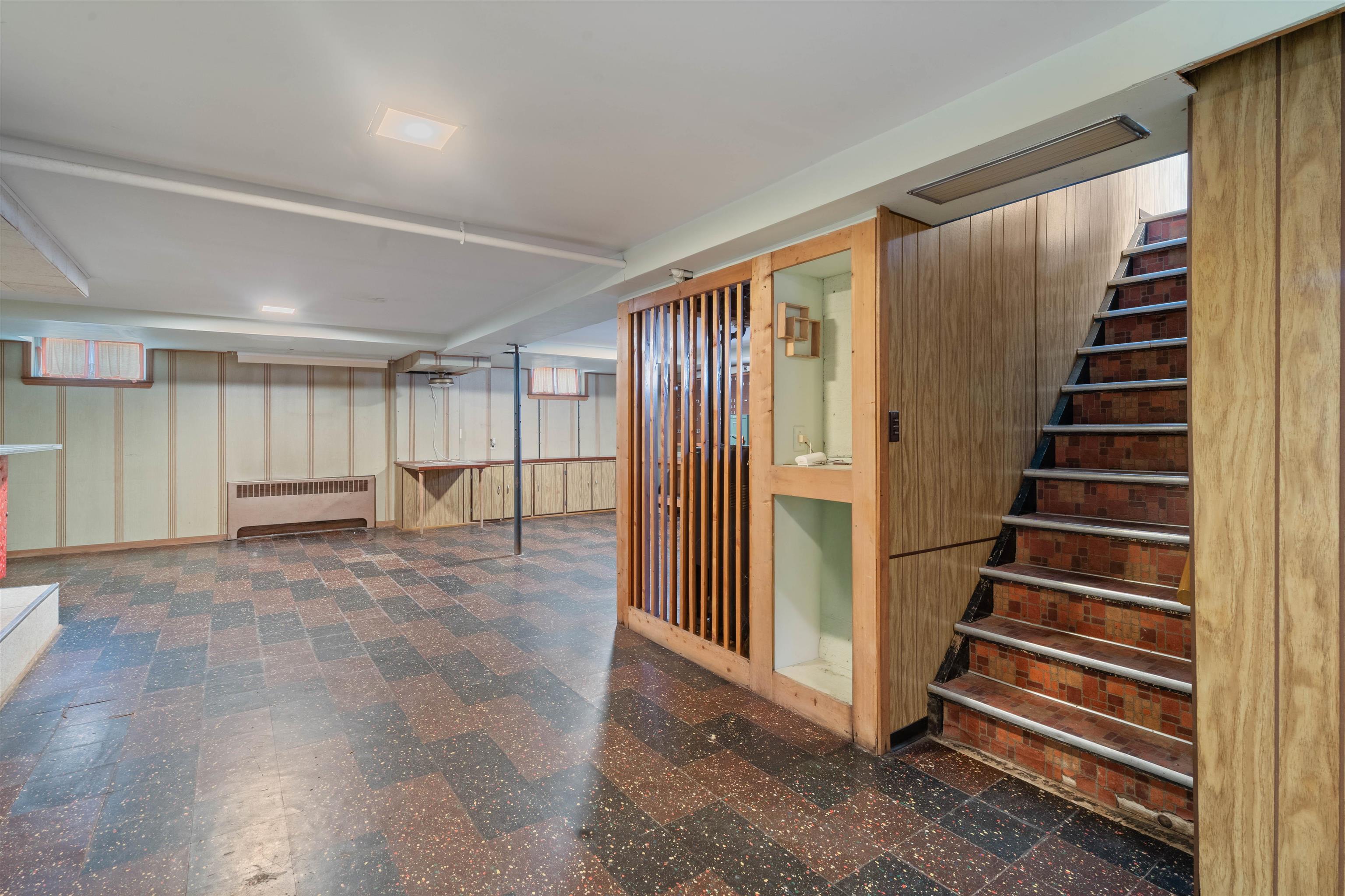 702 East 5th Street Superior, WI 54880 - Photo 19 of 31