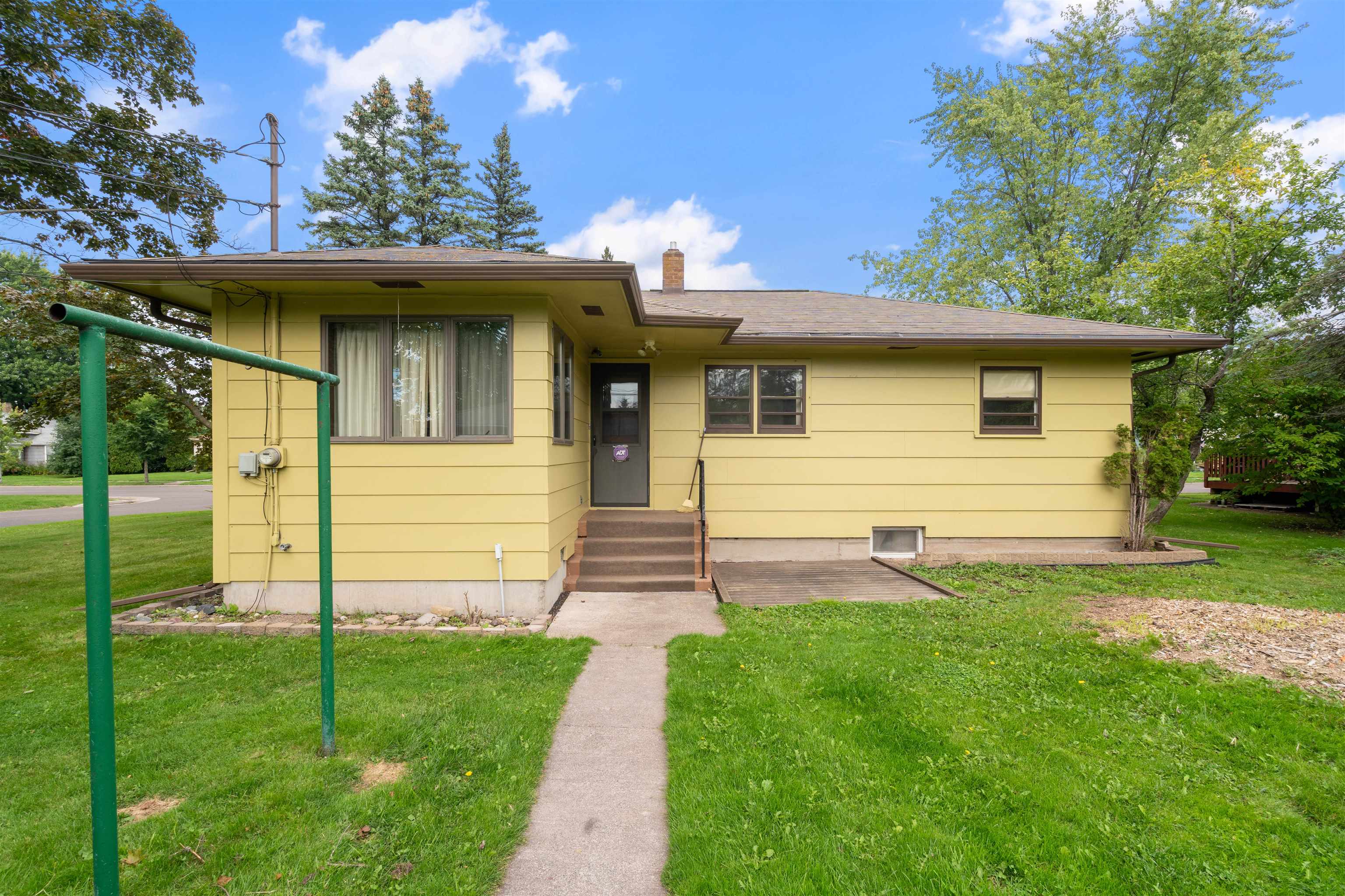 702 East 5th Street Superior, WI 54880 - Photo 29 of 31