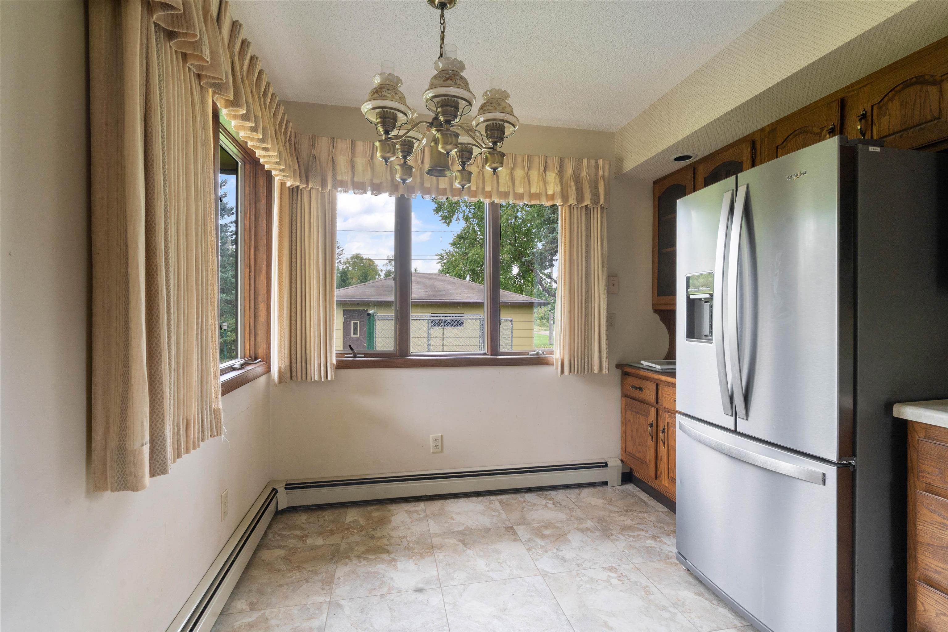 702 East 5th Street Superior, WI 54880 - Photo 10 of 31