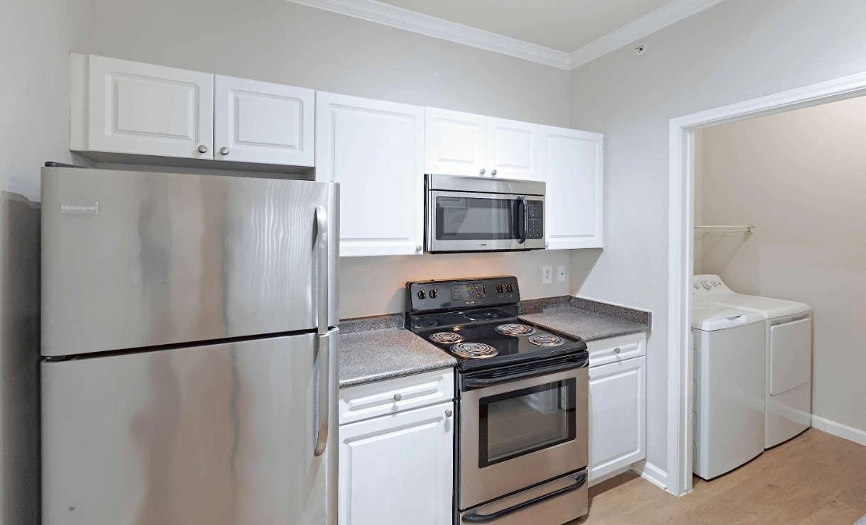 10505 South I-35 Frontage Road, Unit 1933 Austin, TX 78747 - Photo 13 of 17 Up to 6 weeks free on select units!