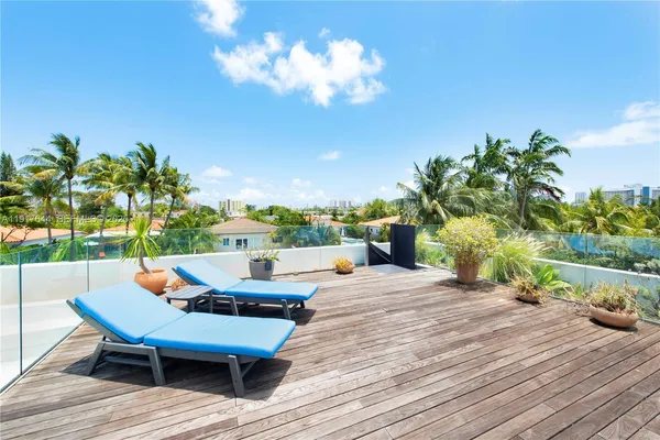 a view of a lake with houses