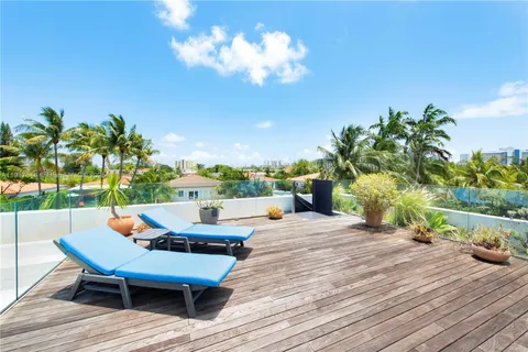 a view of a lake with houses