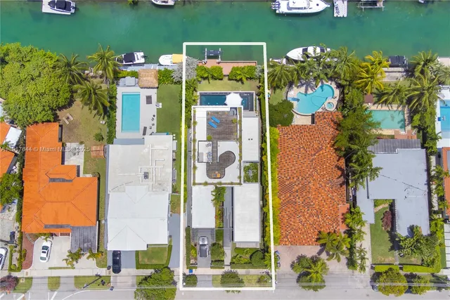 $6,350,000 | 8055 Noremac Avenue, Miami Beach, FL 33141