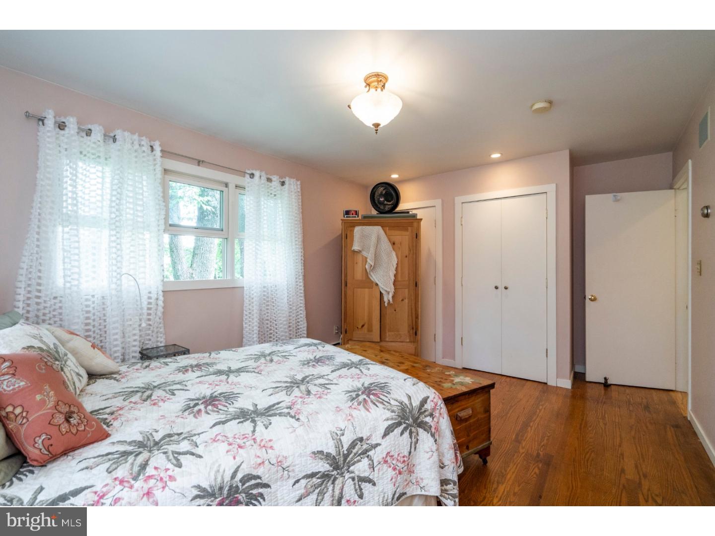 324 Harbison Road Wayne, PA 19087 - Photo 13 of 25 Master Bedroom