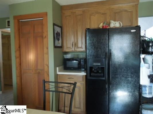 115 James Road Campobello, SC 29322 - Photo 8 of 15