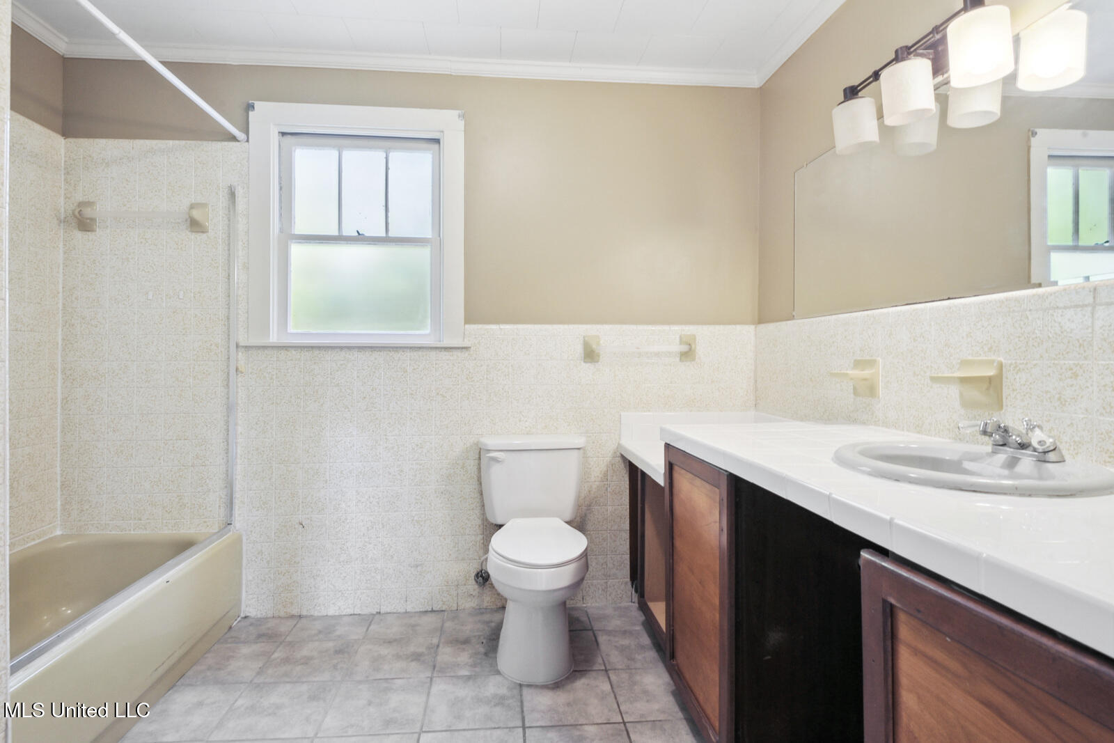 16630 Highway 603 Kiln, MS 39556 - Photo 6 of 10 006_1600x1067_mls_1600x1067