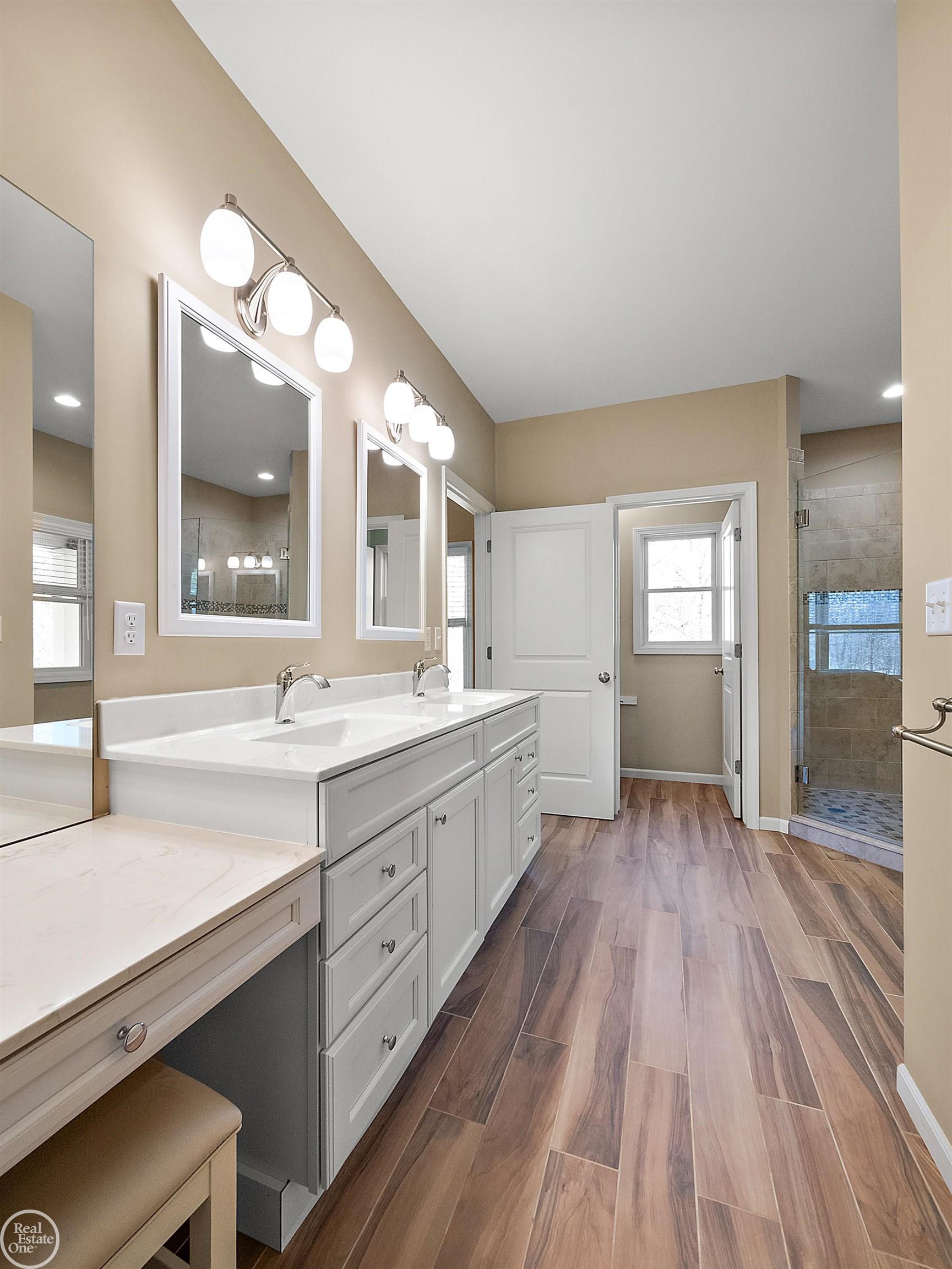 1276 Strieter Road Ann Arbor, MI 48103 - Photo 33 of 82 50172470-64b639a3-05d2-44db-b1e2-5c1a8c03105e.JPG