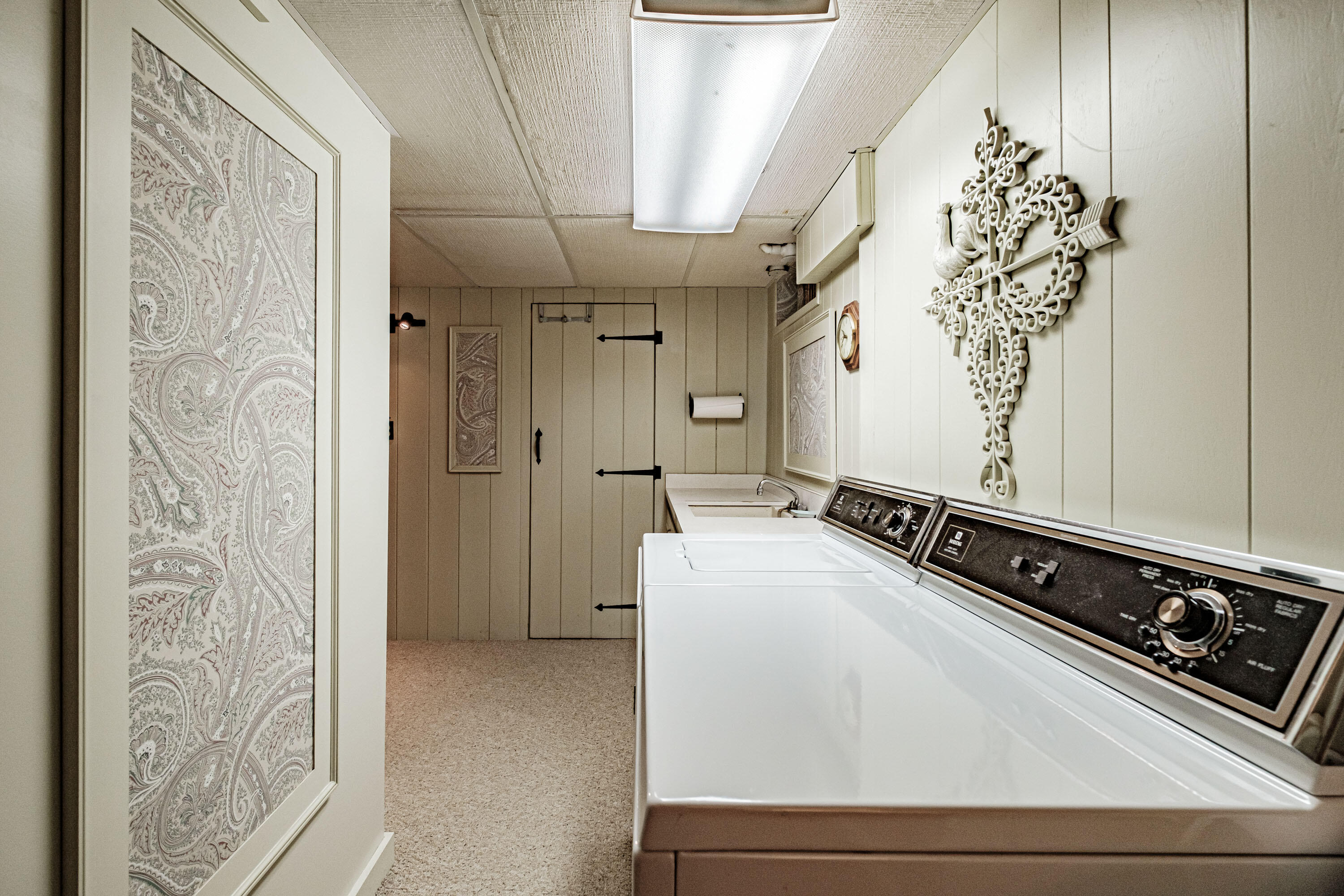 93 Johnson Road Gorham, ME 04038 - Photo 57 of 71 Laundry room