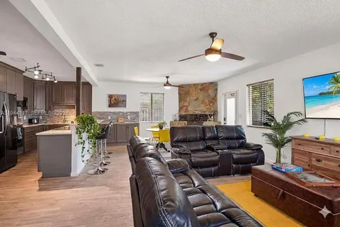 $635,000 | 316 Northwest 29th Street, Wilton Manors, FL 33311