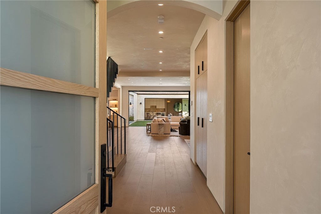 12113 Maxwellton Road Studio City, CA 91604 - Photo 2 of 42