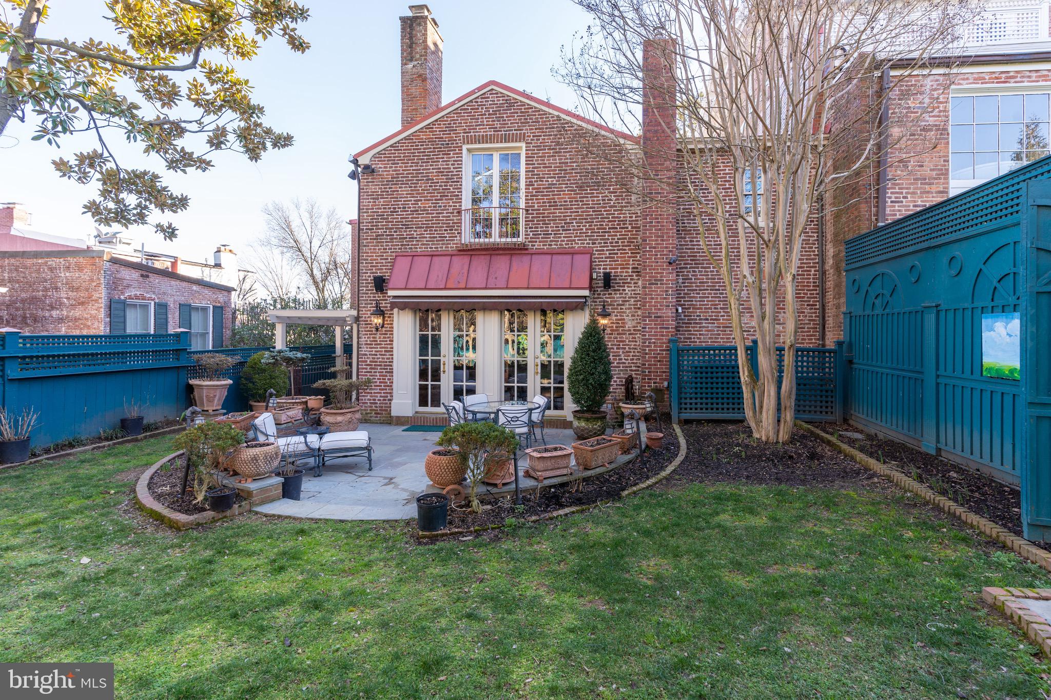 3003 N Street Northwest Washington, DC 20007 - Photo 117 of 127 3009 rear yard