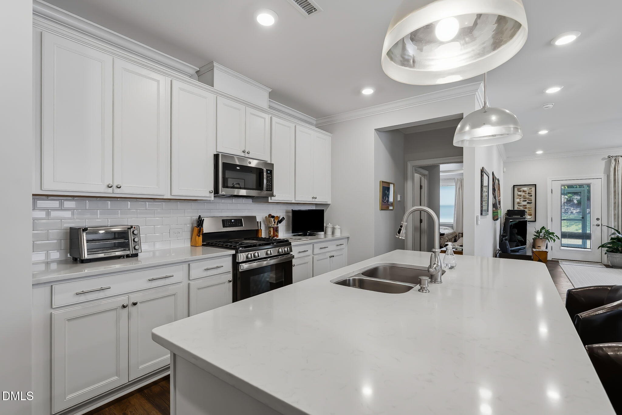125 Cashmere Court Raleigh, NC 27610 - Photo 13 of 41 27-web-or-mls-DSC05218_with_tv