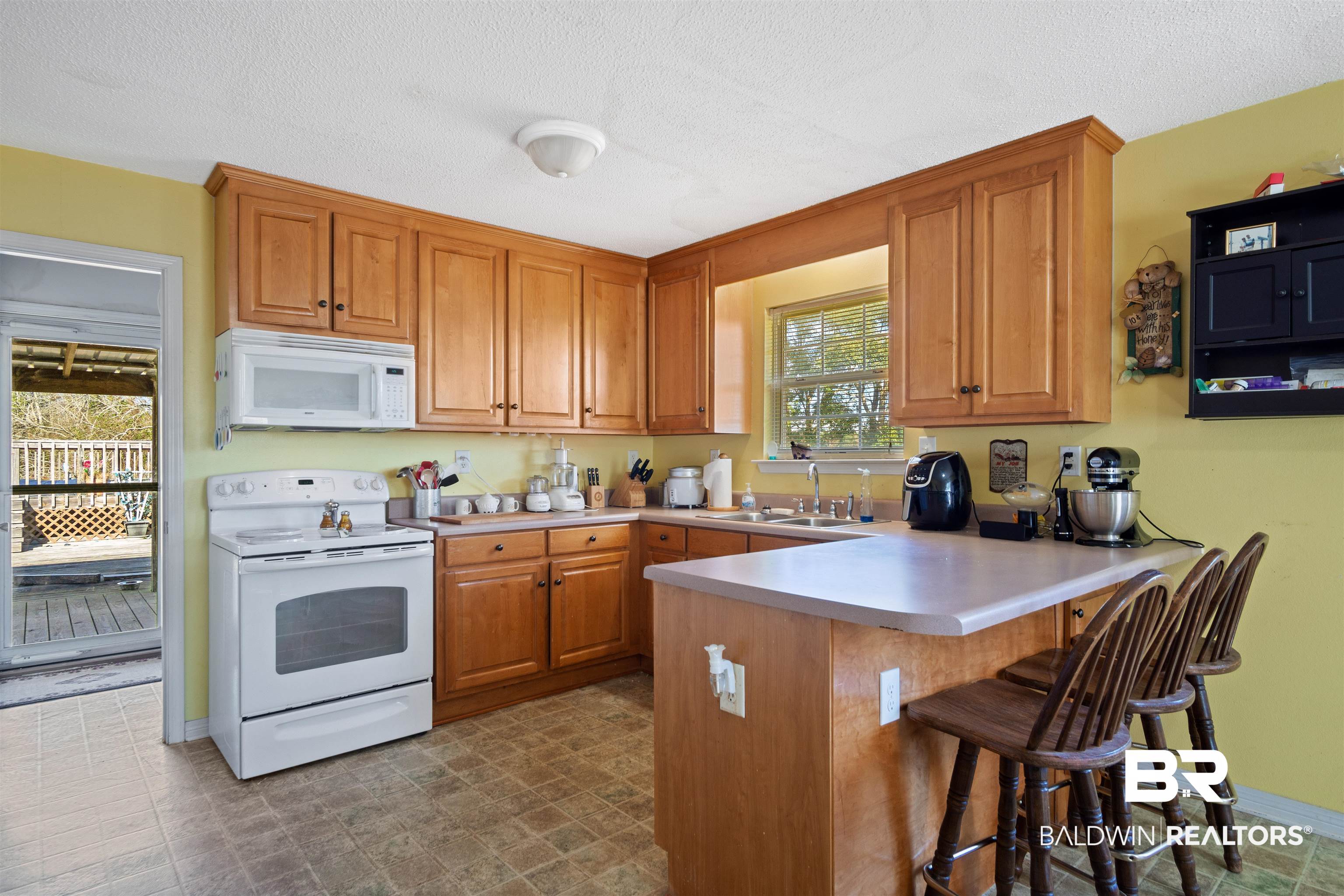 28239 Hemmert Lane Elberta, AL 36530 - Photo 8 of 29 Gallery Image 8