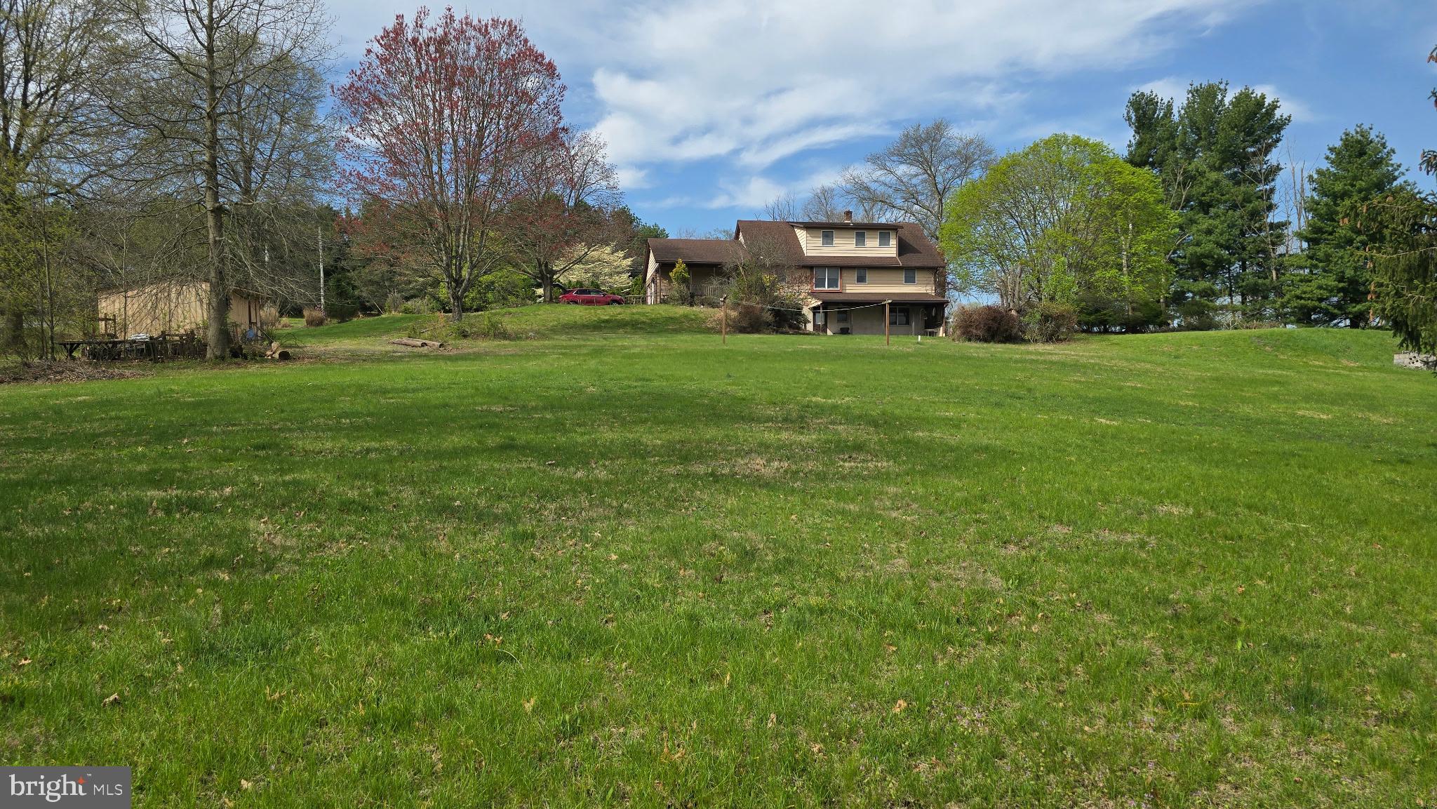 2735 Kutztown Road Pennsburg, PA 18073 - Photo 6 of 13