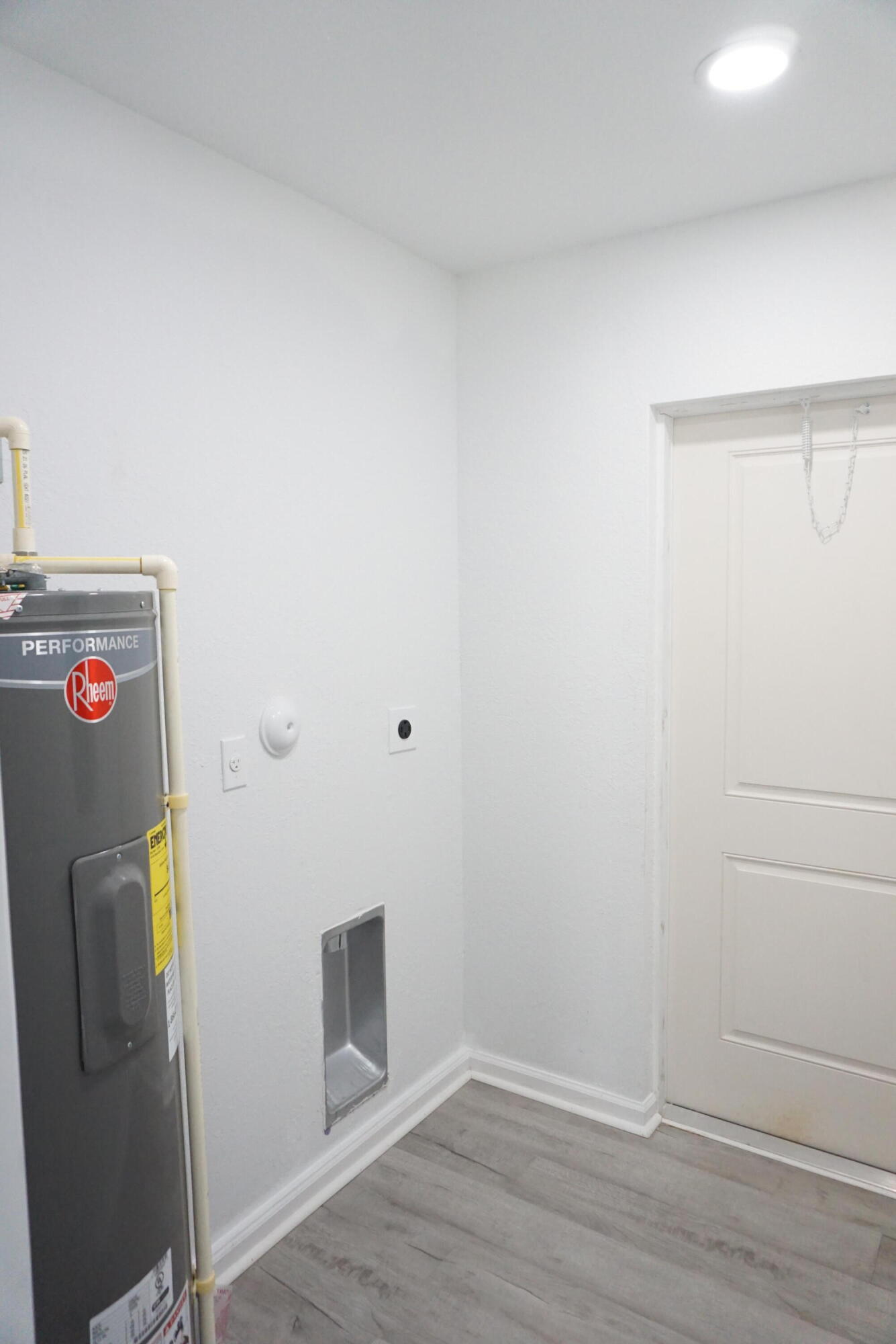 1173 West 28th Street, Unit 2 Riviera Beach, FL 33404 - Photo 14 of 17 DSC08265