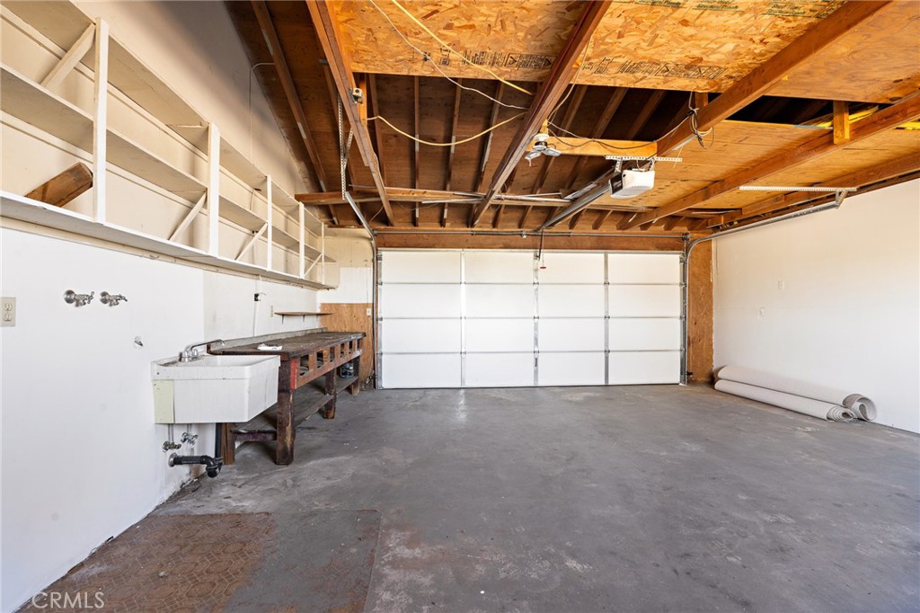 7453 Olympic Road Joshua Tree, CA 92252 - Photo 34 of 39 Gallery Image 34