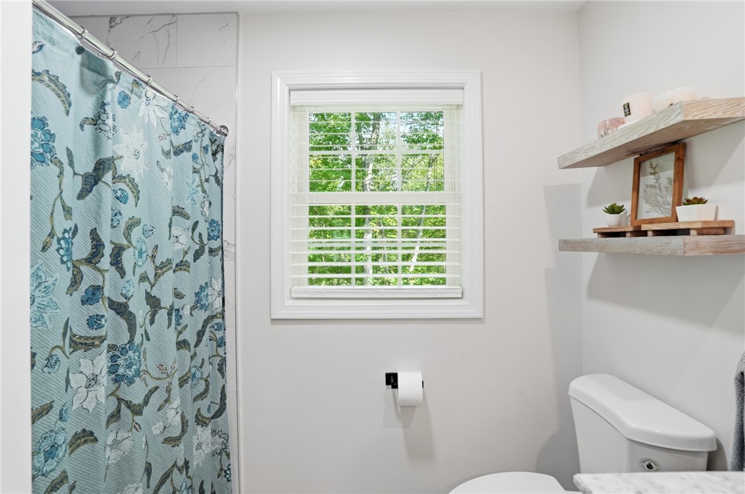 72 Wilbur Road Lincoln, RI 02865 - Photo 26 of 46 Primary Bathroom