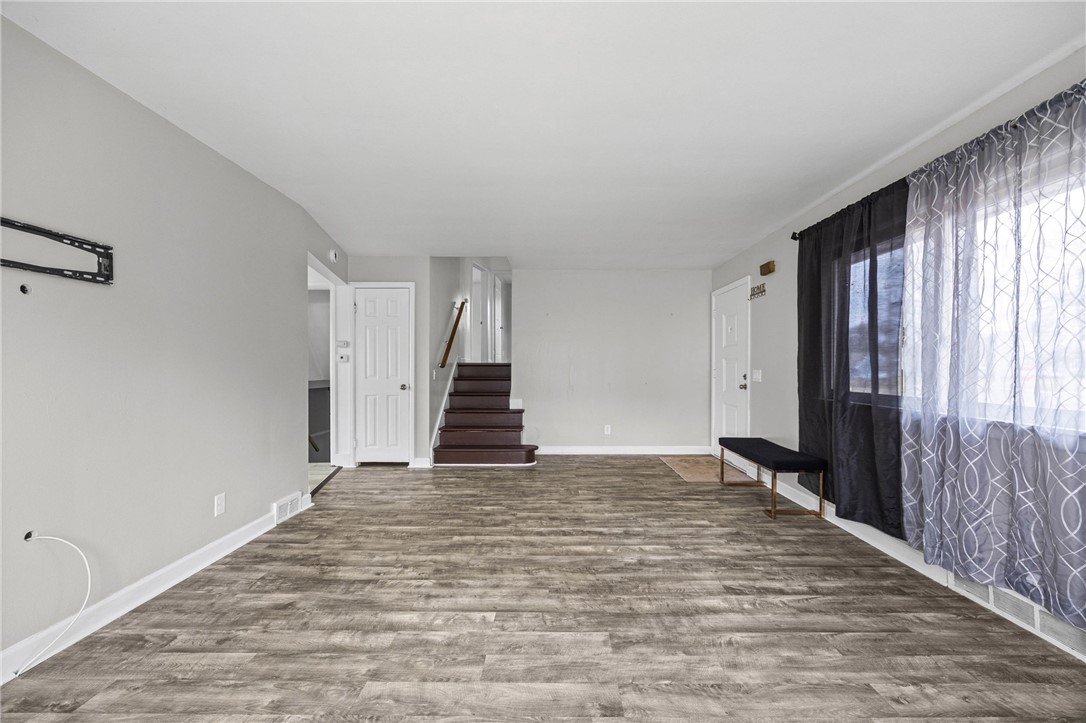 591 Britton Road Greece, NY 14616 - Photo 5 of 27