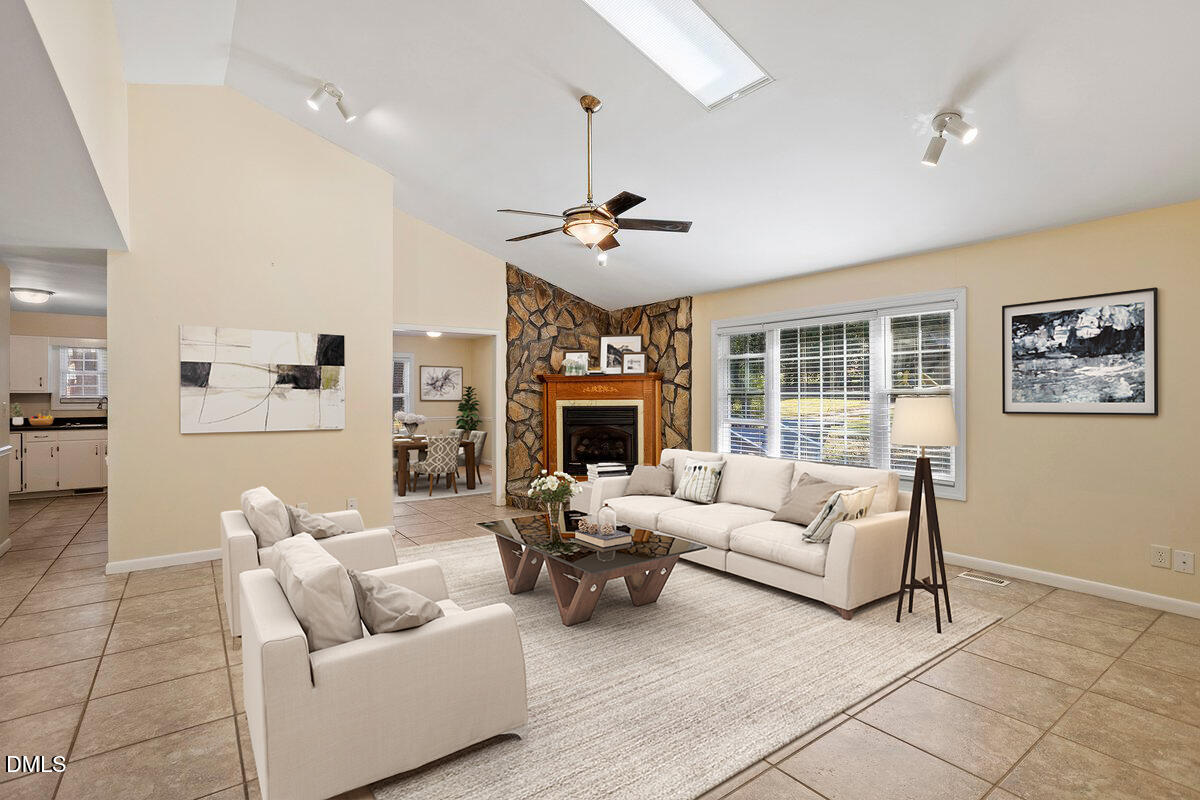 5505 Swiftbrook Circle Raleigh, NC 27606 - Photo 11 of 38 Swiftbrook Living Room