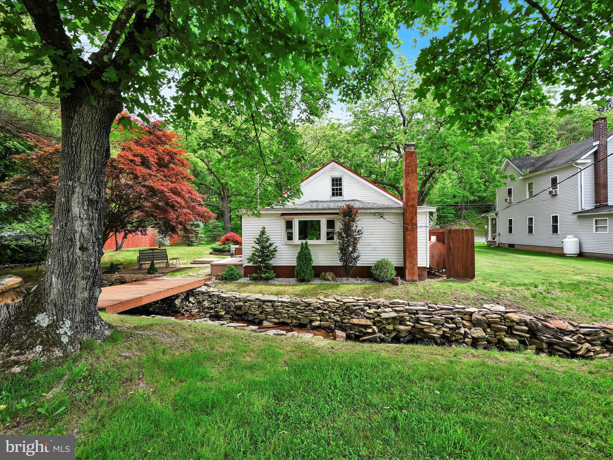 59 Reynolds Road Tamaqua, PA 18252 - Photo 21 of 38 Backyard