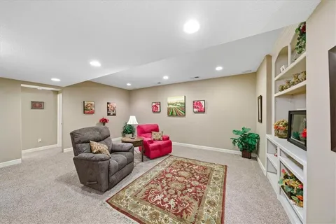 $535,000 | 21936 West 175th Terrace, Olathe, KS 66062