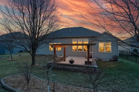 $535,000 | 21936 West 175th Terrace, Olathe, KS 66062