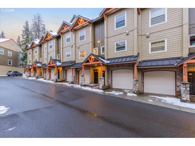 $609,000 | 87946 East Alpenglow Lane, Government Camp, OR 97028