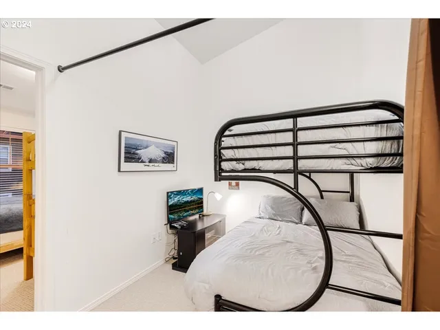 $609,000 | 87946 East Alpenglow Lane, Government Camp, OR 97028