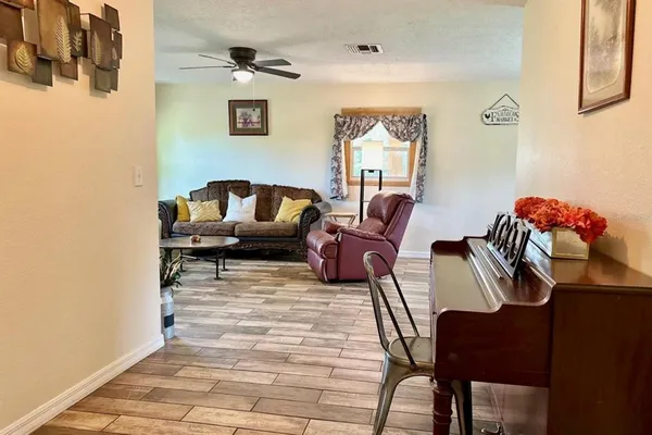 $2,000,000 | 2026 Lewis Road, Leesburg, FL 34748