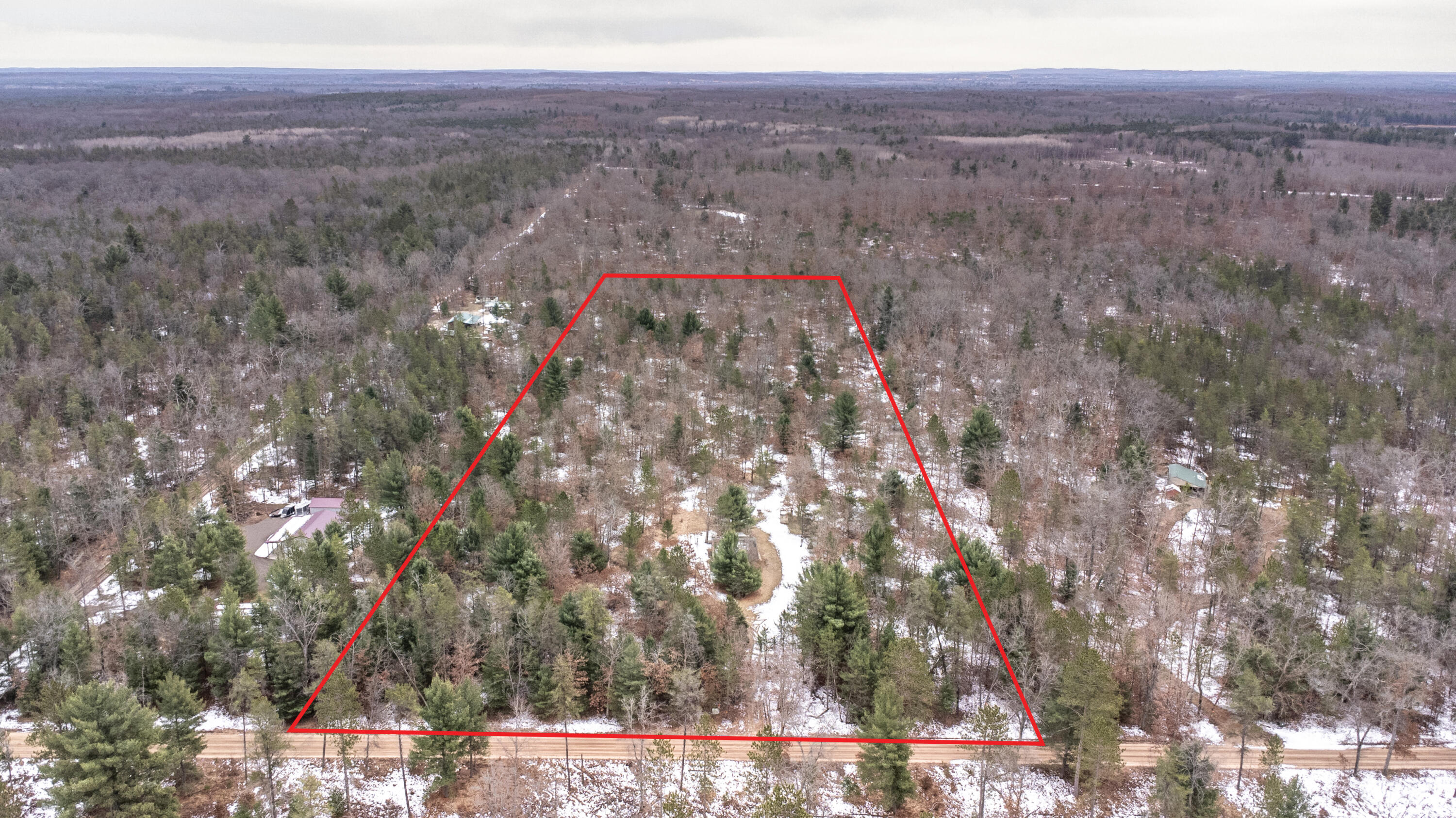 6960 North James Road Irons, MI 49644 - Photo 6 of 29 6960-JamesRd-Irons-28-withlines