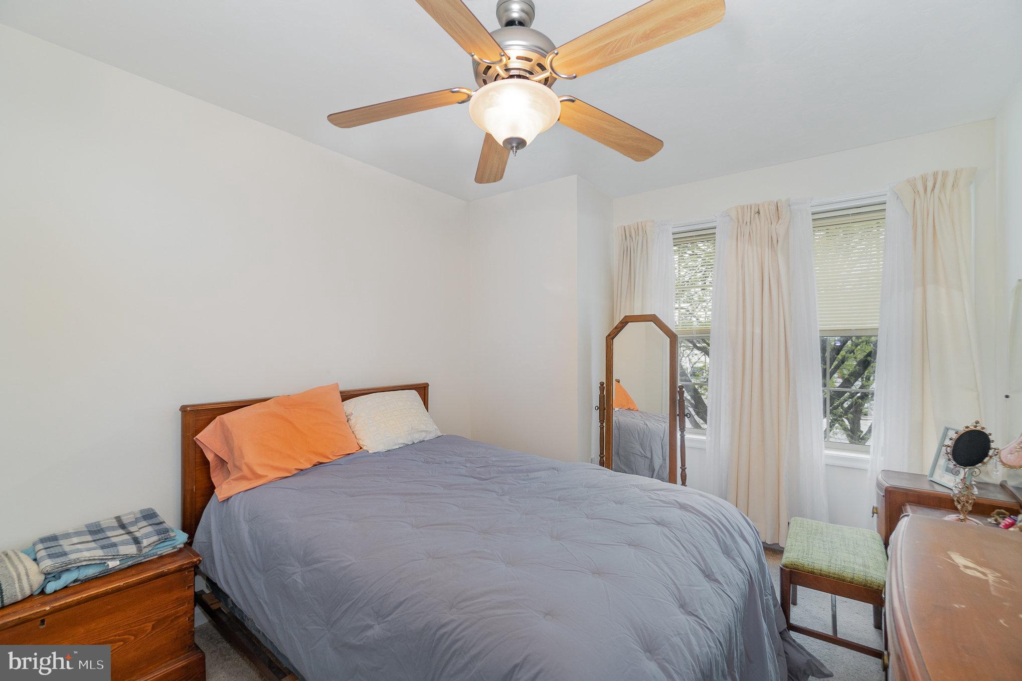 679 East Walnut Street Hanover, PA 17331 - Photo 17 of 28