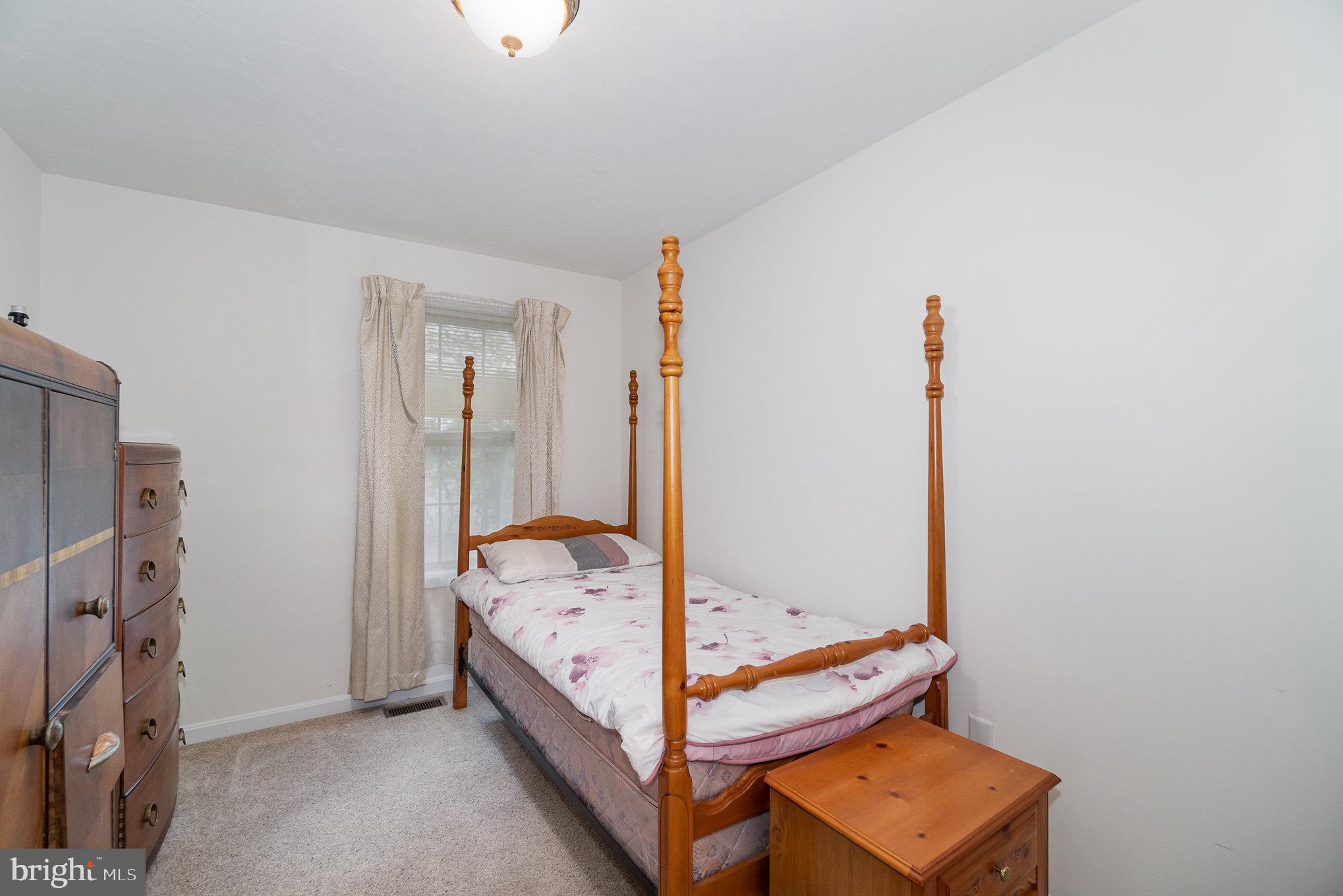 679 East Walnut Street Hanover, PA 17331 - Photo 20 of 28