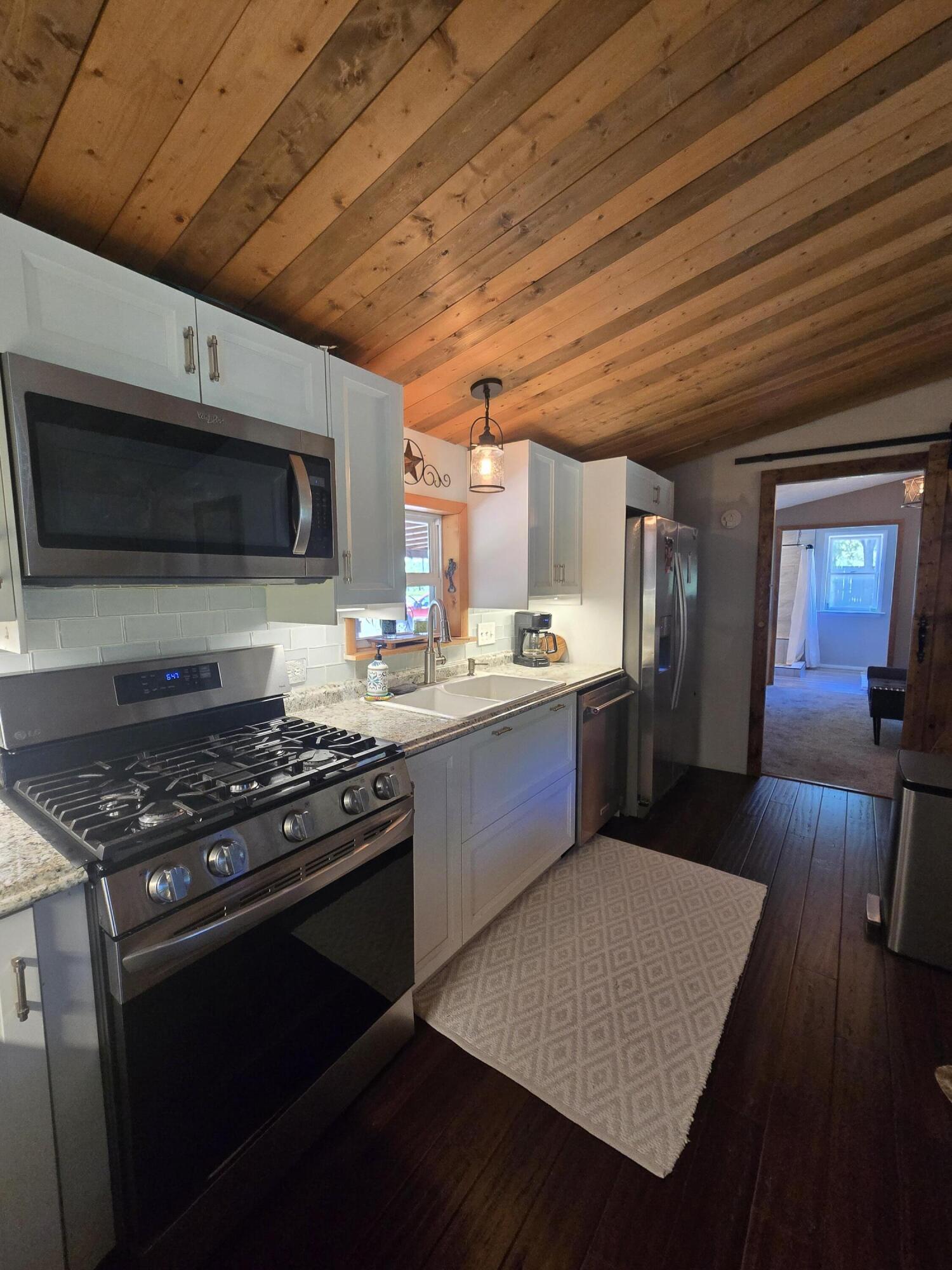5221 North 17 Road Mesick, MI 49668 - Photo 10 of 61 20260615_104253