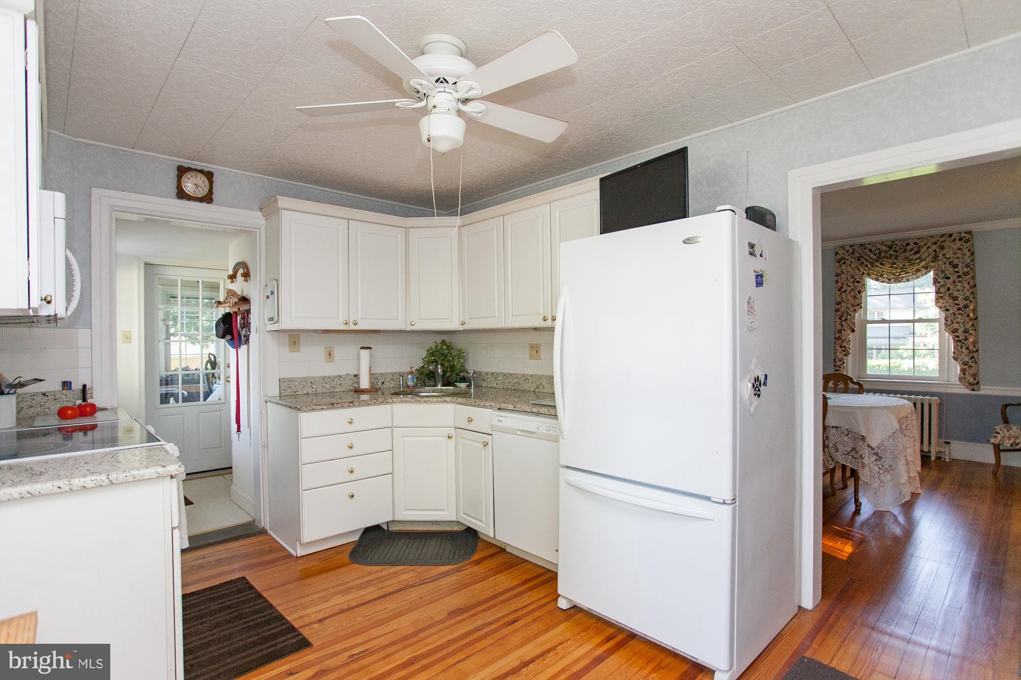 857 Meadow Road Flourtown, PA 19031 - Photo 13 of 46