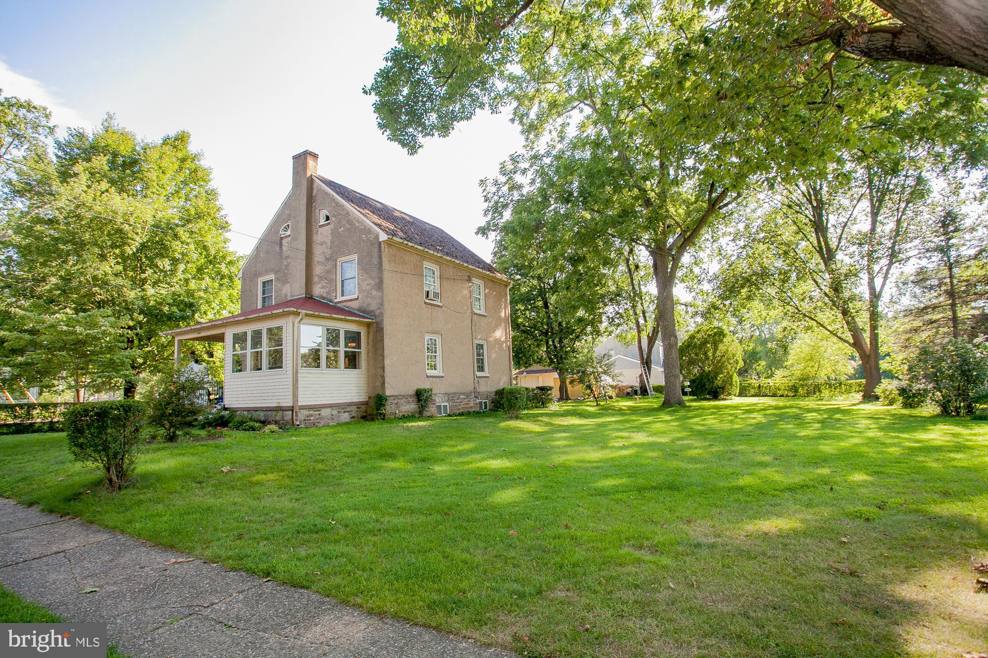 857 Meadow Road Flourtown, PA 19031 - Photo 5 of 46