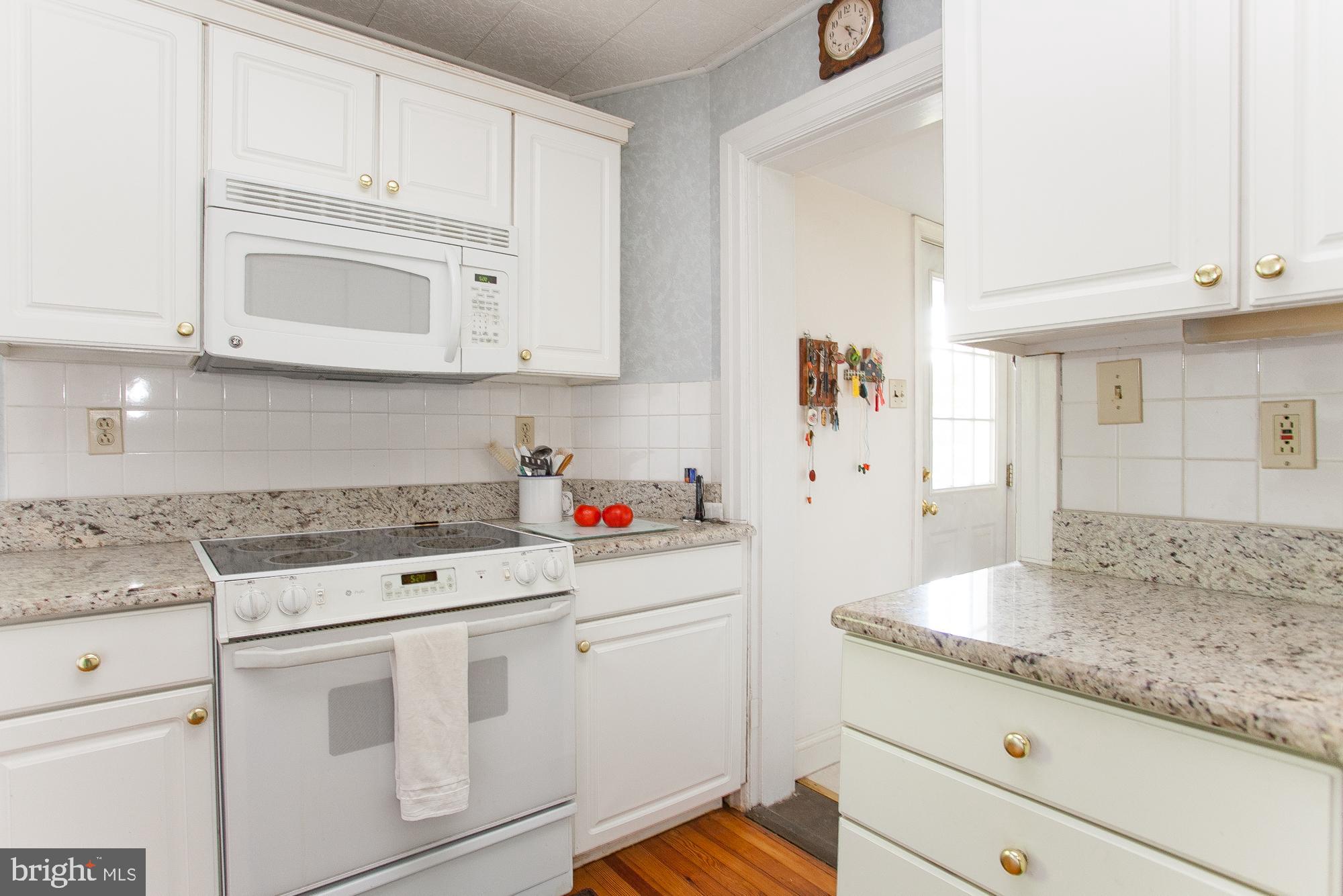 857 Meadow Road Flourtown, PA 19031 - Photo 6 of 46