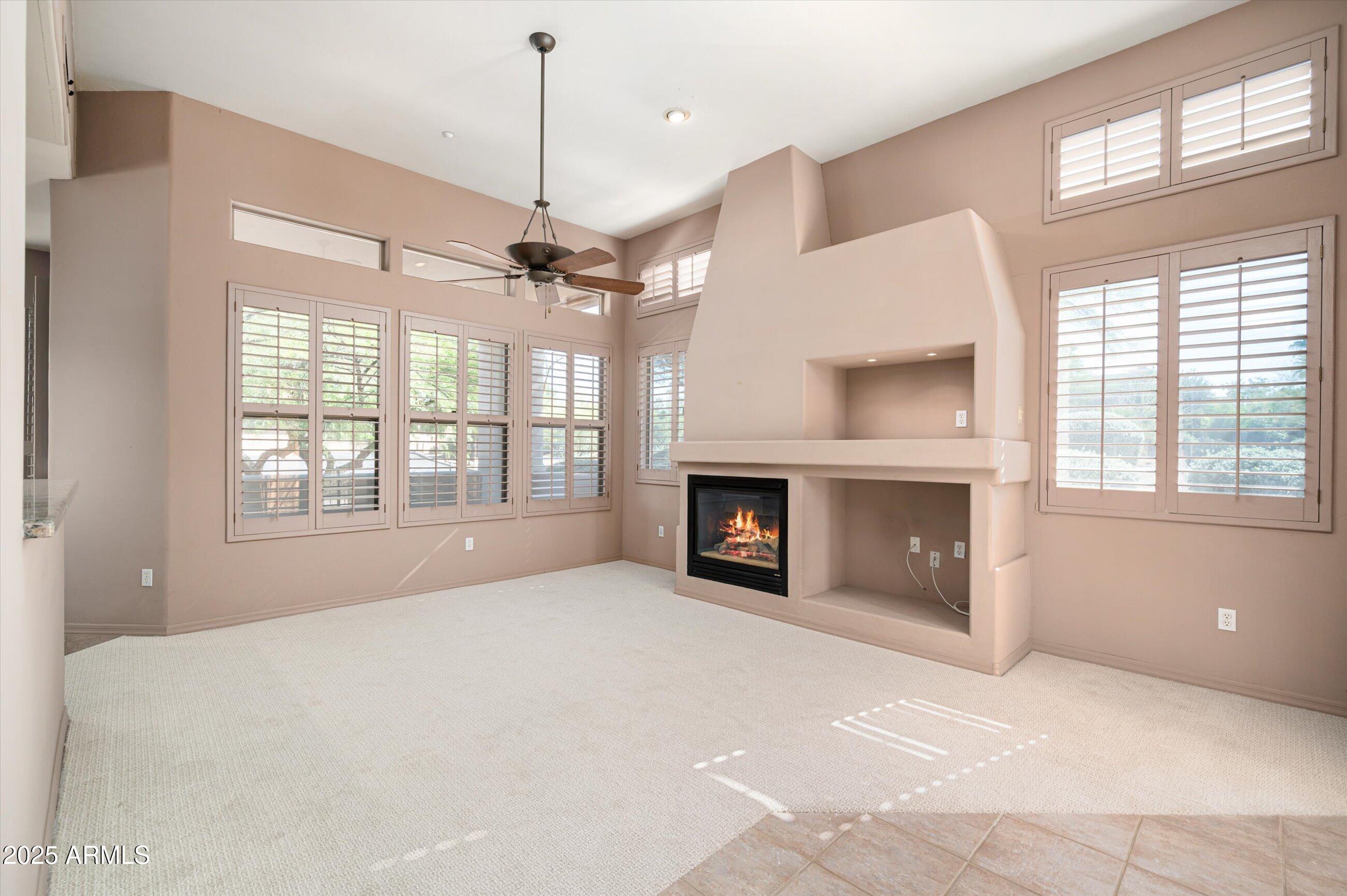 7402 Hum Road, Unit 5 Carefree, AZ 85377 - Photo 8 of 27 Great Room