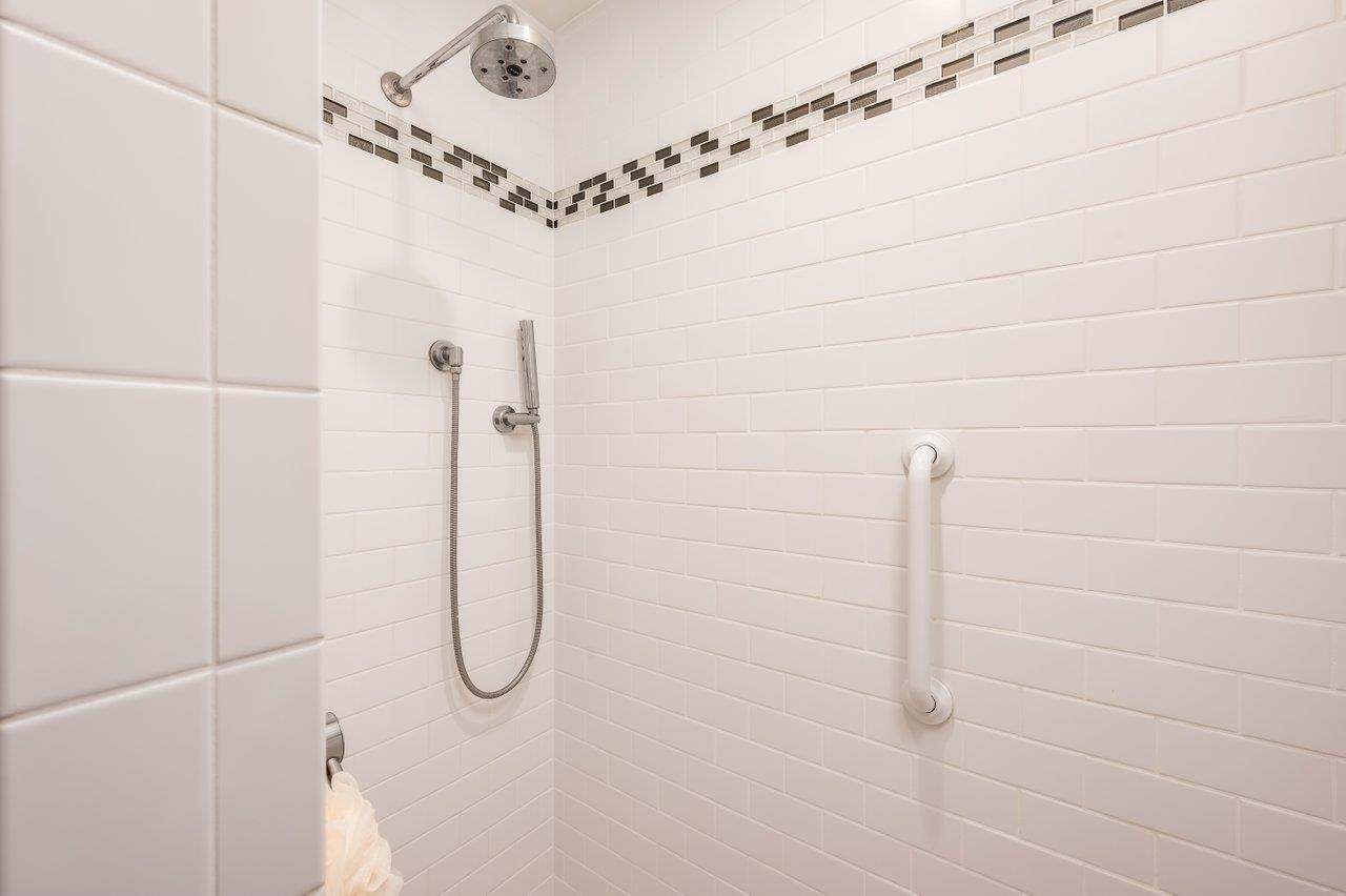 25 Nute Road Dover, NH 03820 - Photo 17 of 37