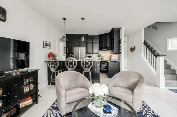 $3,500 | 25 Nute Road, Dover, NH 03820