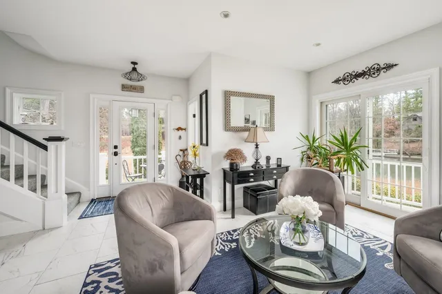 $3,500 | 25 Nute Road, Dover, NH 03820