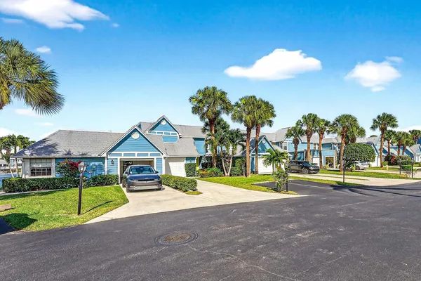 $4,300 | 812 Ocean Dunes Circle, Jupiter, FL 33477