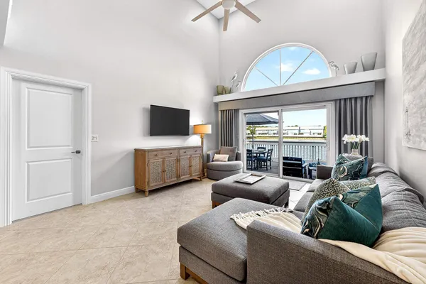 $4,300 | 812 Ocean Dunes Circle, Jupiter, FL 33477