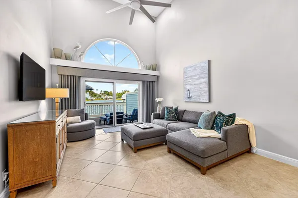 $4,300 | 812 Ocean Dunes Circle, Jupiter, FL 33477